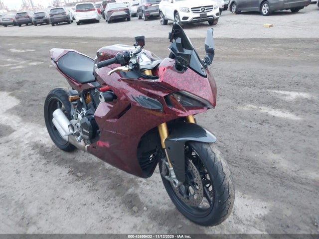 2023 DUCATI SUPERSPORT ZDMVABDSXPB004389