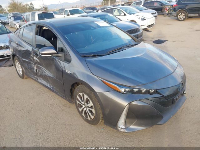 2022 TOYOTA PRIUS PRIME JTDKAMFP5N3200203