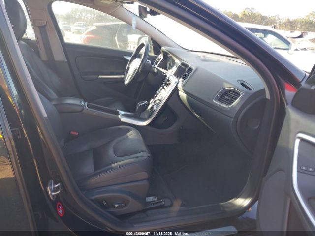 2018 VOLVO S60 INSCRIPTION LYV402HK2JB157004 Photo 4