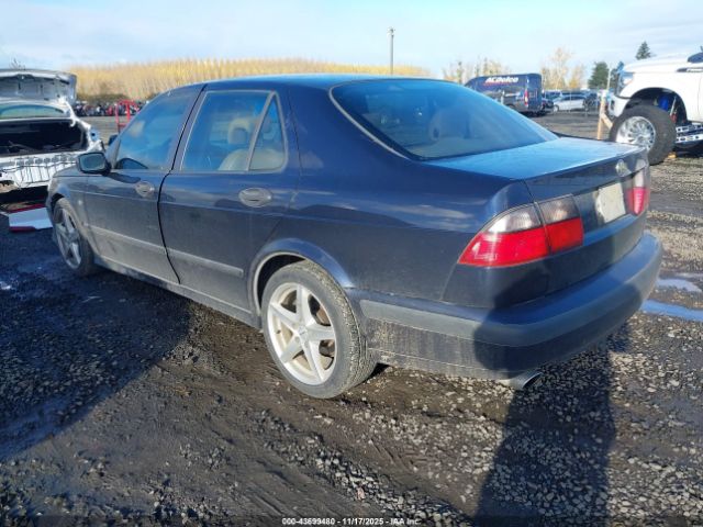 2000 SAAB 9-5 YS3EH45G7Y3042194 Photo 2