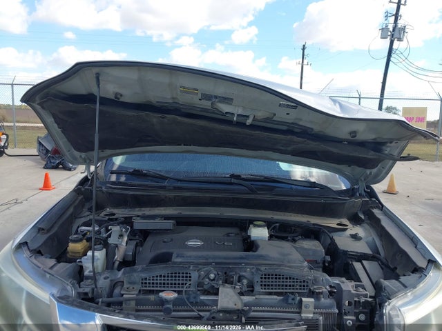 5N1AR2MN6FC669761 Nissan Pathfinder S
