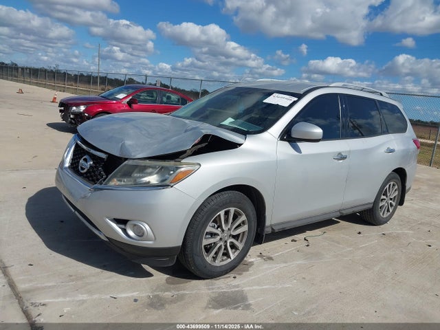 5N1AR2MN6FC669761 Nissan Pathfinder S