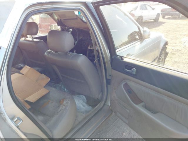 1992 ACURA LEGEND JH4KA7666NC006951 Photo 7