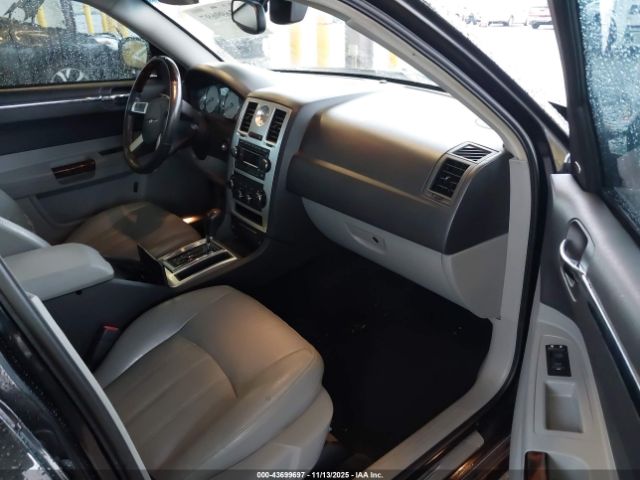 2007 CHRYSLER 300C 2C3KA63H37H876937 Photo 4