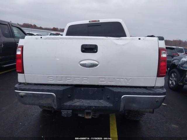 43699714 :رقم المزاد ، 1FT8W3BT9BEC61207 vin ، 2011 Ford F-350 Lariat مزاد بيع