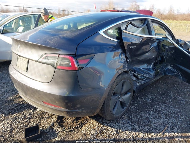 2020 TESLA MODEL 3 5YJ3E1EB0LF588907 Photo 3