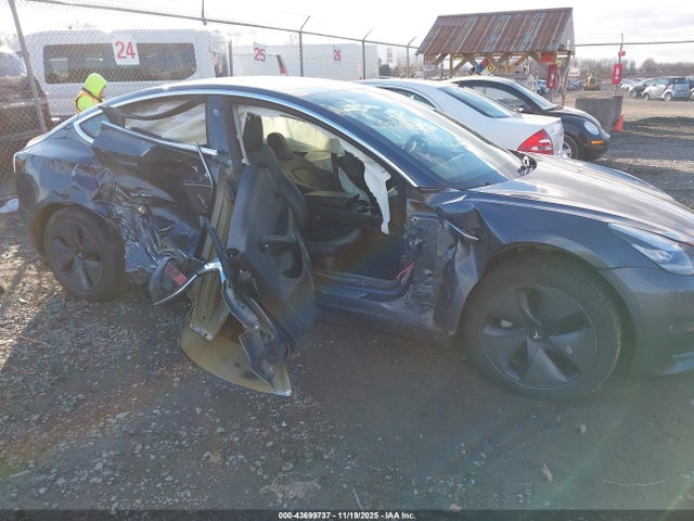 2020 TESLA MODEL 3 5YJ3E1EB0LF588907 Photo 5