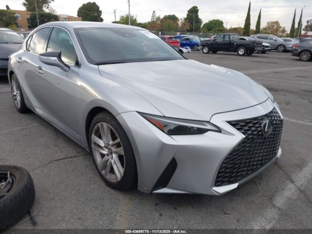 2021 LEXUS IS 300 JTHCA1D25M5114322