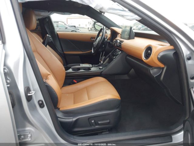 2021 LEXUS IS 300 JTHCA1D25M5114322 Photo 4