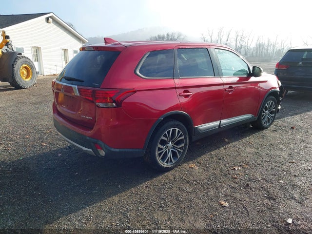 2018 MITSUBISHI OUTLANDER JA4AZ3A33JZ033506 Photo 3