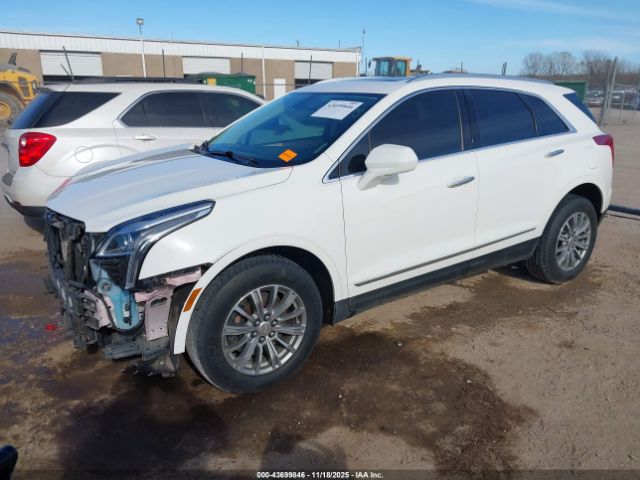 2017 CADILLAC XT5 1GYKNBRS2HZ159825 Photo 1