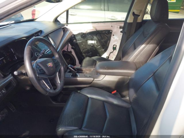 2017 CADILLAC XT5 1GYKNBRS2HZ159825 Photo 4