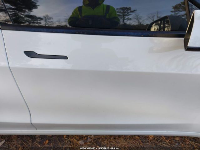 2022 TESLA MODEL 3 5YJ3E1EA7NF126063 Photo 4