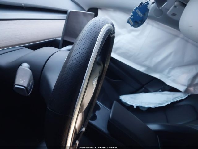 2022 TESLA MODEL 3 5YJ3E1EA7NF126063 Photo 6