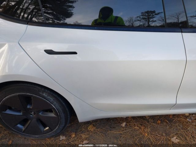 2022 TESLA MODEL 3 5YJ3E1EA7NF126063 Photo 7
