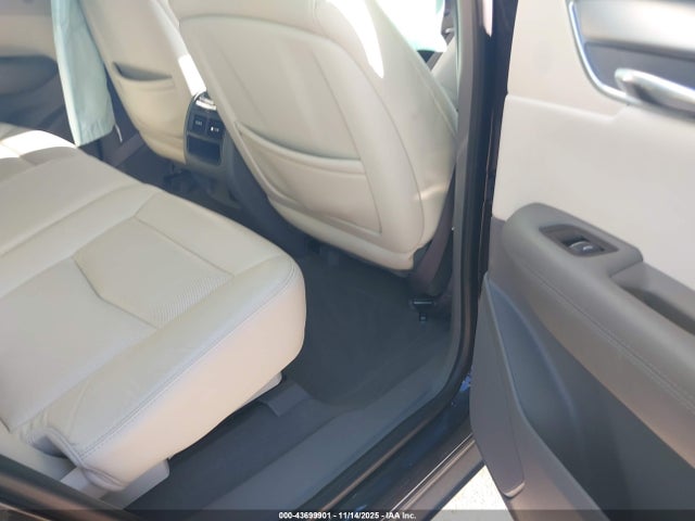 2017 CADILLAC XT5 1GYKNBRS7HZ131504 Photo 7