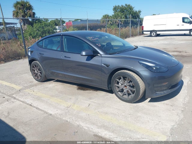 2023 TESLA MODEL 3 5YJ3E1EA0PF447431 Photo 0