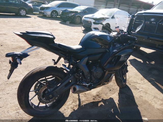 2025 YAMAHA YZFR7 JYARM38E6SA018508 Photo 3