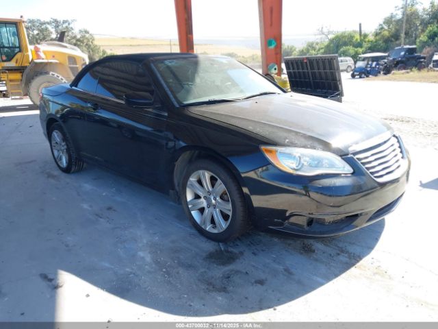 2014 CHRYSLER 200 1C3BCBEB3EN153329