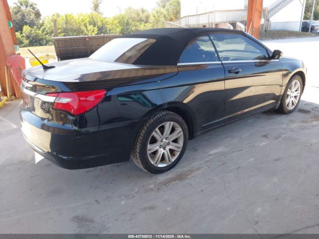 2014 CHRYSLER 200 1C3BCBEB3EN153329 Photo 3