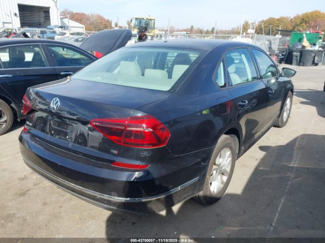 2018 VOLKSWAGEN PASSAT 1VWAA7A30JC014982 Photo 3