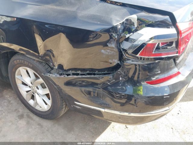 2018 VOLKSWAGEN PASSAT 1VWAA7A30JC014982 Photo 5