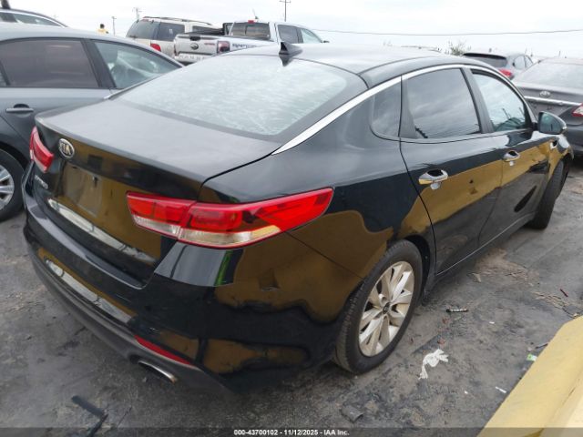 2017 KIA OPTIMA 5XXGT4L34HG121983 Photo 3