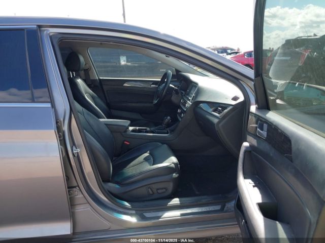 2018 HYUNDAI SONATA 5NPE34AF9JH689600 Photo 4