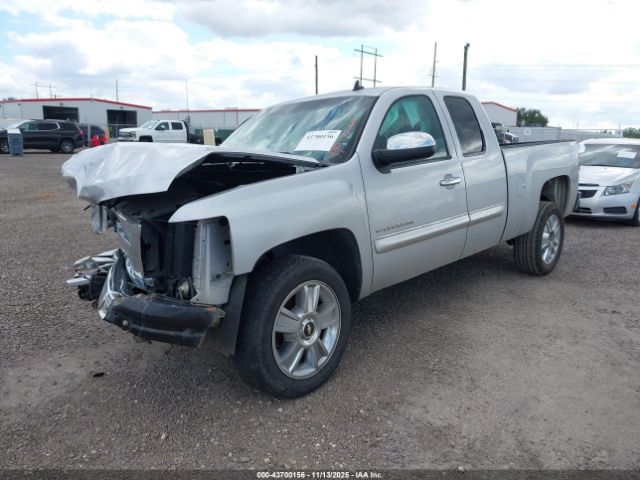2013 CHEVROLET SILVERADO 1500 1GCRCSE01DZ327463 Photo 1