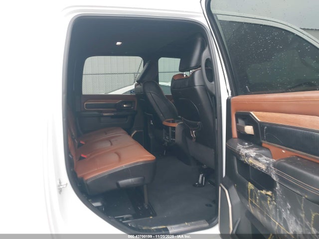 2023 Ram 3500 Limited Longhorn  4x4 6'4 Box მანქანა იყიდება აუქციონზე, vin: 3C63RRNL4PG524775, აუქციონის ნომერი: 43700199