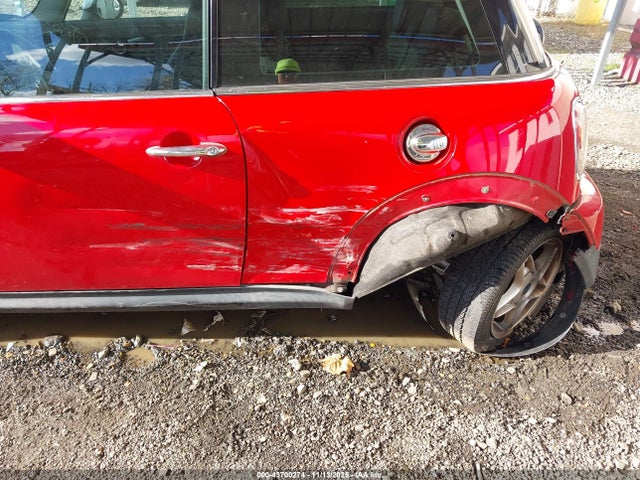 2009 MINI COOPER S WMWMF73599TW84278 Photo 5