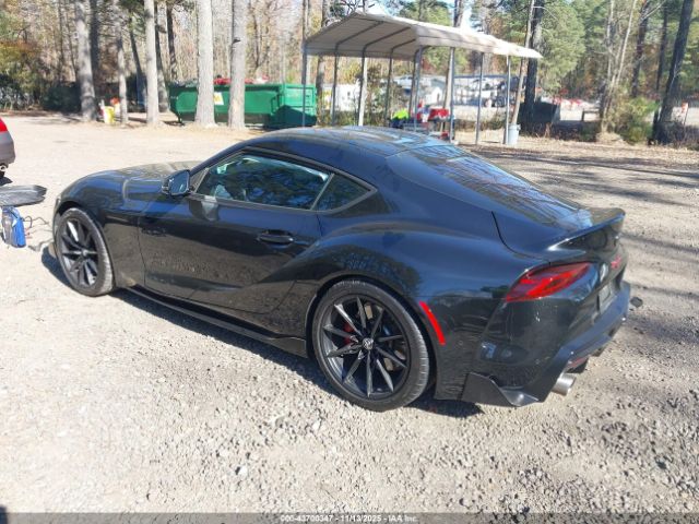 2021 TOYOTA GR SUPRA WZ1DB0C01MW041720 Photo 2