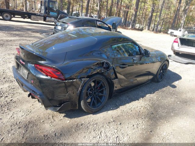 2021 TOYOTA GR SUPRA WZ1DB0C01MW041720 Photo 3