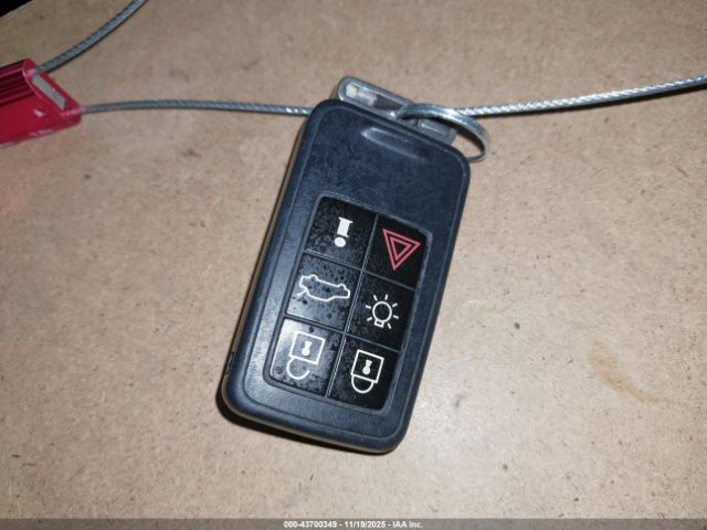 2011 VOLVO S60 YV1902FHXB2006079 Photo 10