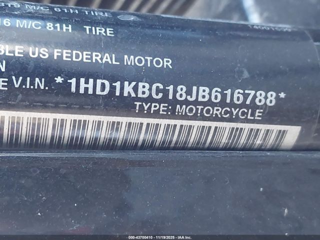 2018 HARLEY-DAVIDSON FLHX 1HD1KBC18JB616788 Photo 9