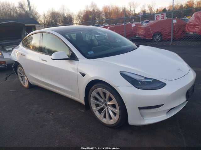 2022 TESLA MODEL 3 5YJ3E1EBXNF157025 Photo 0