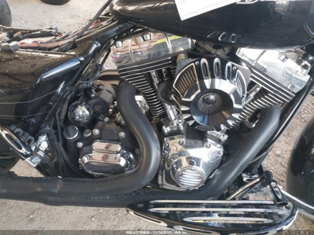 2015 HARLEY-DAVIDSON FLHXS 1HD1KRM37FB602073 Photo 7