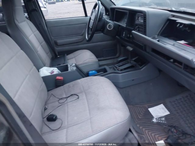 1996 JEEP CHEROKEE 1J4FJ68S8TL325931 Photo 4