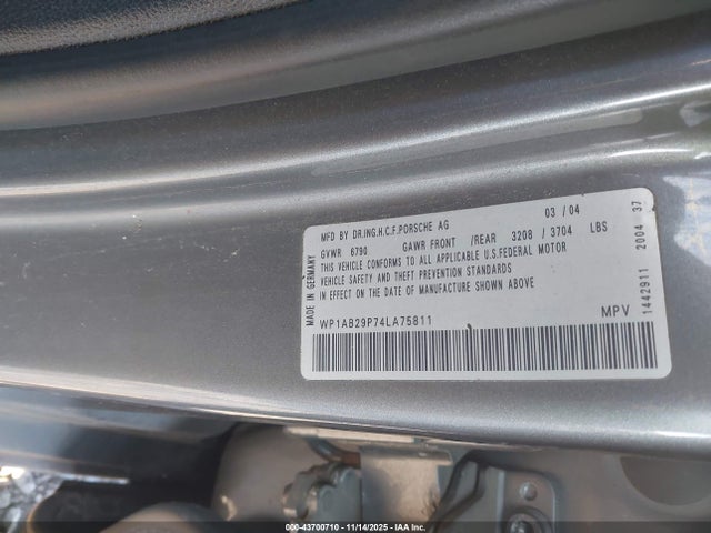 2004 PORSCHE CAYENNE WP1AB29P74LA75811 Photo 8