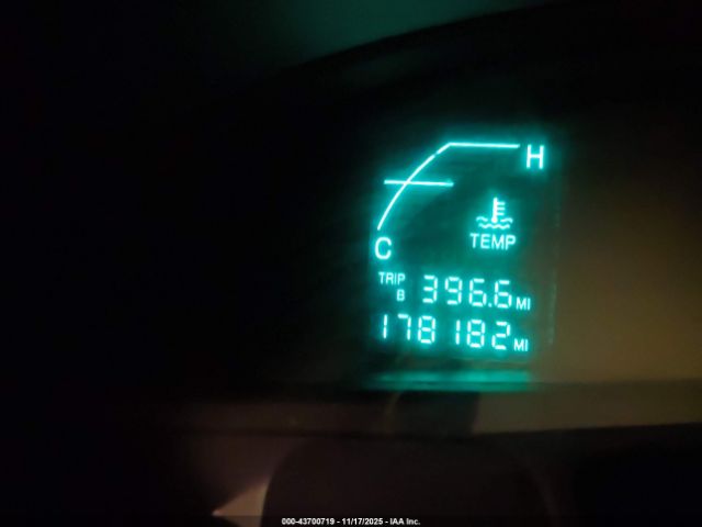 2002 CADILLAC DEVILLE 1G6KD54Y82U260185 Photo 6