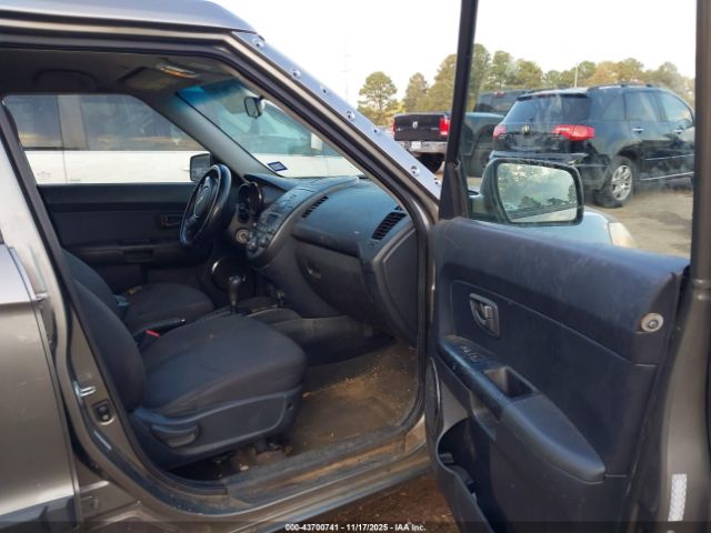 2010 KIA SOUL KNDJT2A21A7149176 Photo 4