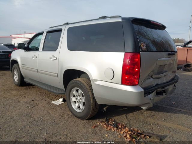 2014 GMC YUKON XL 1500 1GKS2HE73ER217749 Photo 2