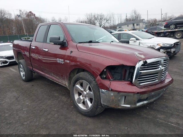 Продажа на аукционе авто 2017 Ram 1500 Big Horn  4x4 6'4 Box, vin: 1C6RR7GT6HS633986, номер лота: 43700764