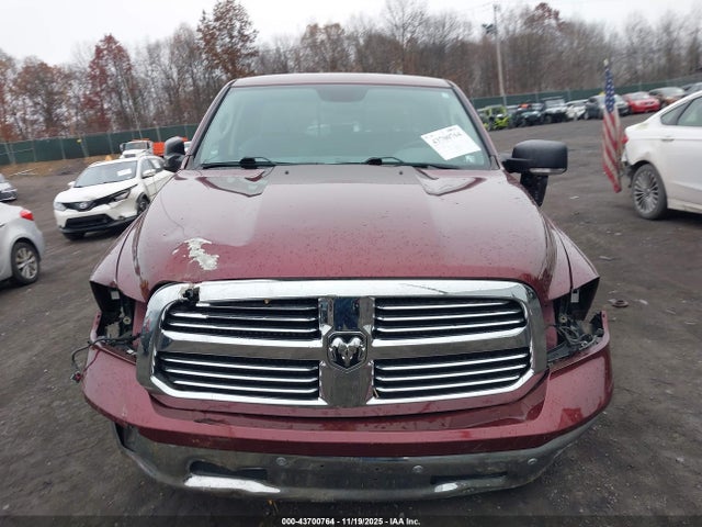 43700764 :رقم المزاد ، 1C6RR7GT6HS633986 vin ، 2017 Ram 1500 Big Horn  4x4 6'4 Box مزاد بيع