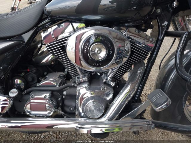 2006 HARLEY-DAVIDSON FLHXI 1HD1KBW306Y702694 Photo 7