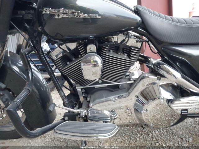 2006 HARLEY-DAVIDSON FLHXI 1HD1KBW306Y702694 Photo 8