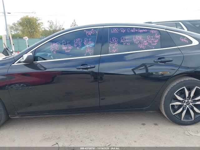 1G1ZG5ST4PF221317 Chevrolet MALIBU RS