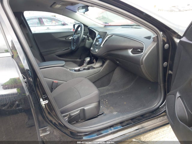 1G1ZG5ST4PF221317 Chevrolet MALIBU RS