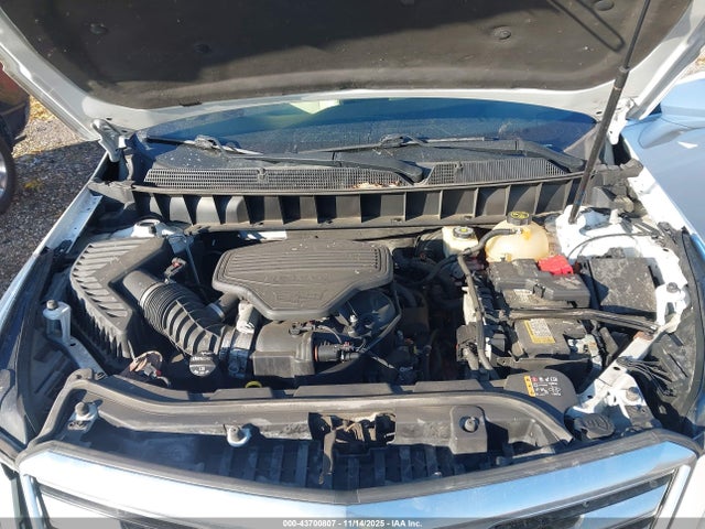 2017 CADILLAC XT5 1GYKNARS6HZ321238 Photo 9