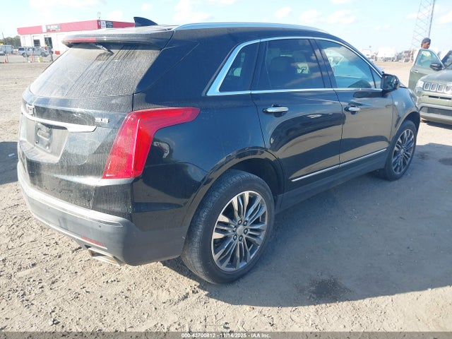 2017 CADILLAC XT5 1GYKNCRS6HZ117471 Photo 3